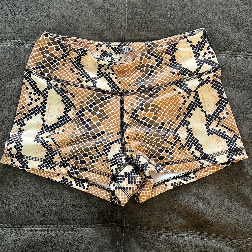The Barbell Cartel Women’s snake print gym shorts, size small